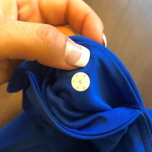 Lululemon wunder under size 4 royal blue